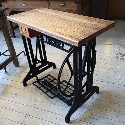 10899151_906205566078691_125570979_n